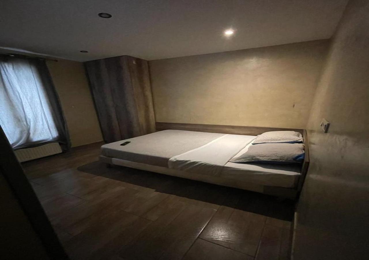 Lpl Paris Hotel Екстер'єр фото